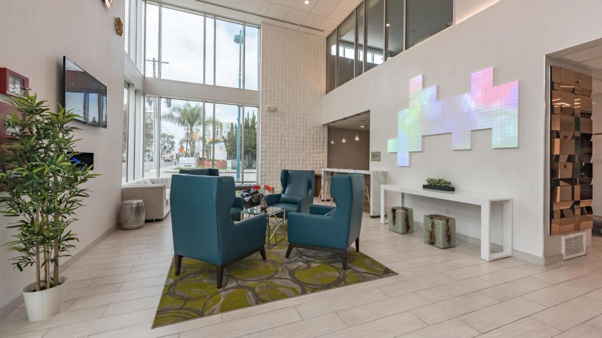 Lexen Hotel - North Hollywood Near Universal Studios - Housity