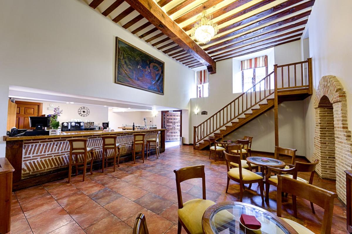 Imagen de la galería de AZZ Peñafiel Las Claras Hotel & Spa, en Peñafiel