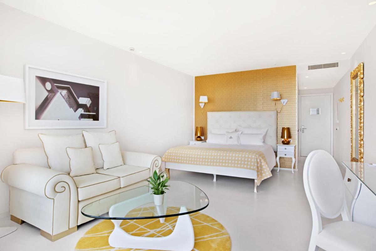 Zona de estar de Portals Hills Boutique Hotel