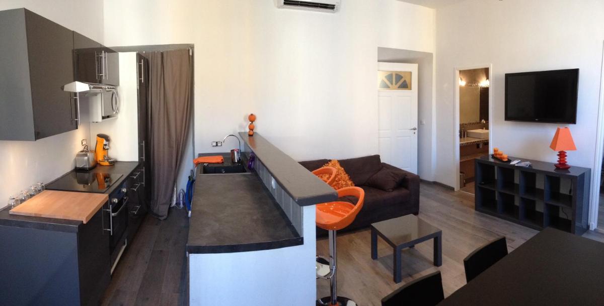 F2 centre ville Ajaccio - Housity