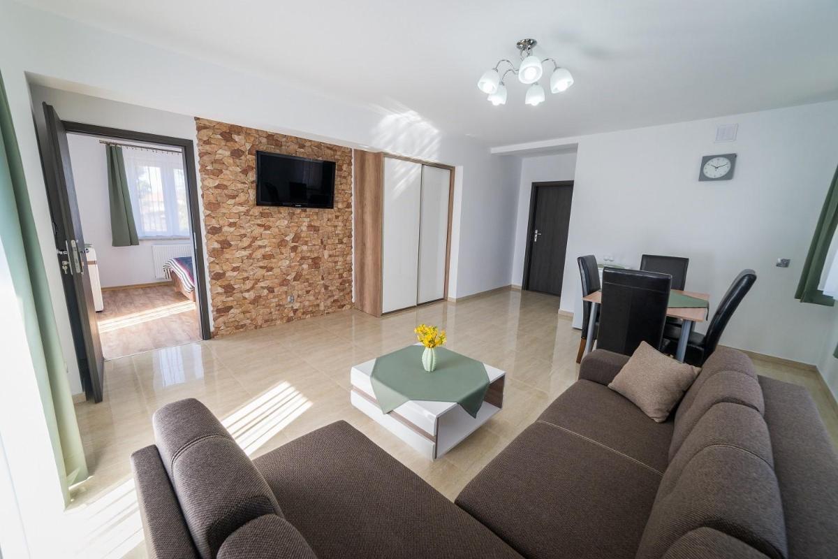 Villa Mikołajki Popiełuszki 8 - Housity