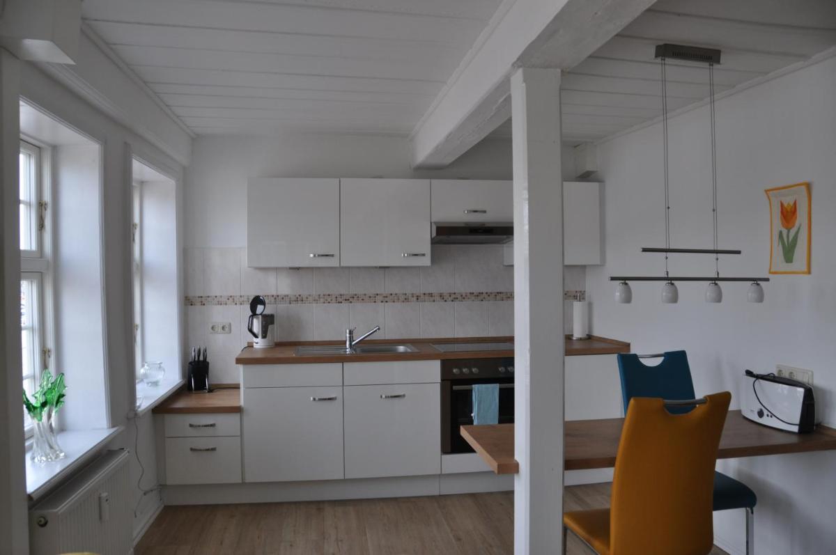 Hafenblick vom Kapitänshaus - Housity