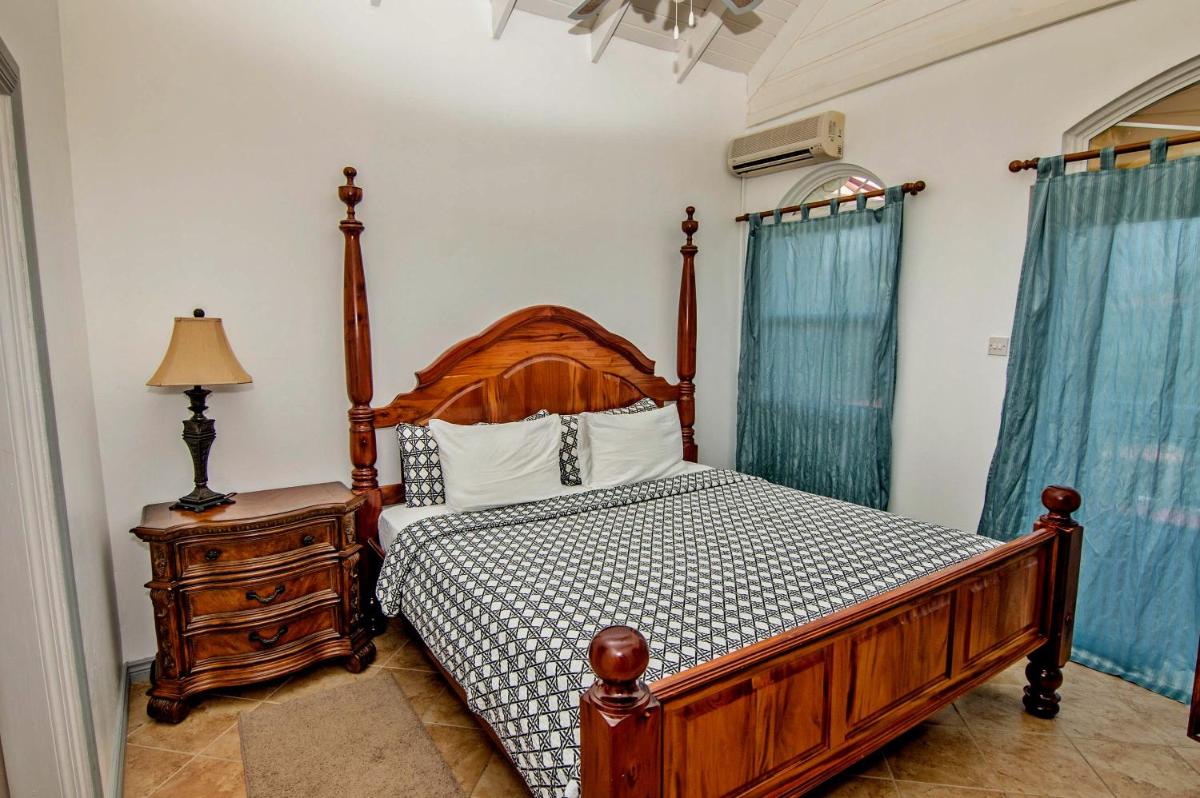 Paradise Cove - Housity