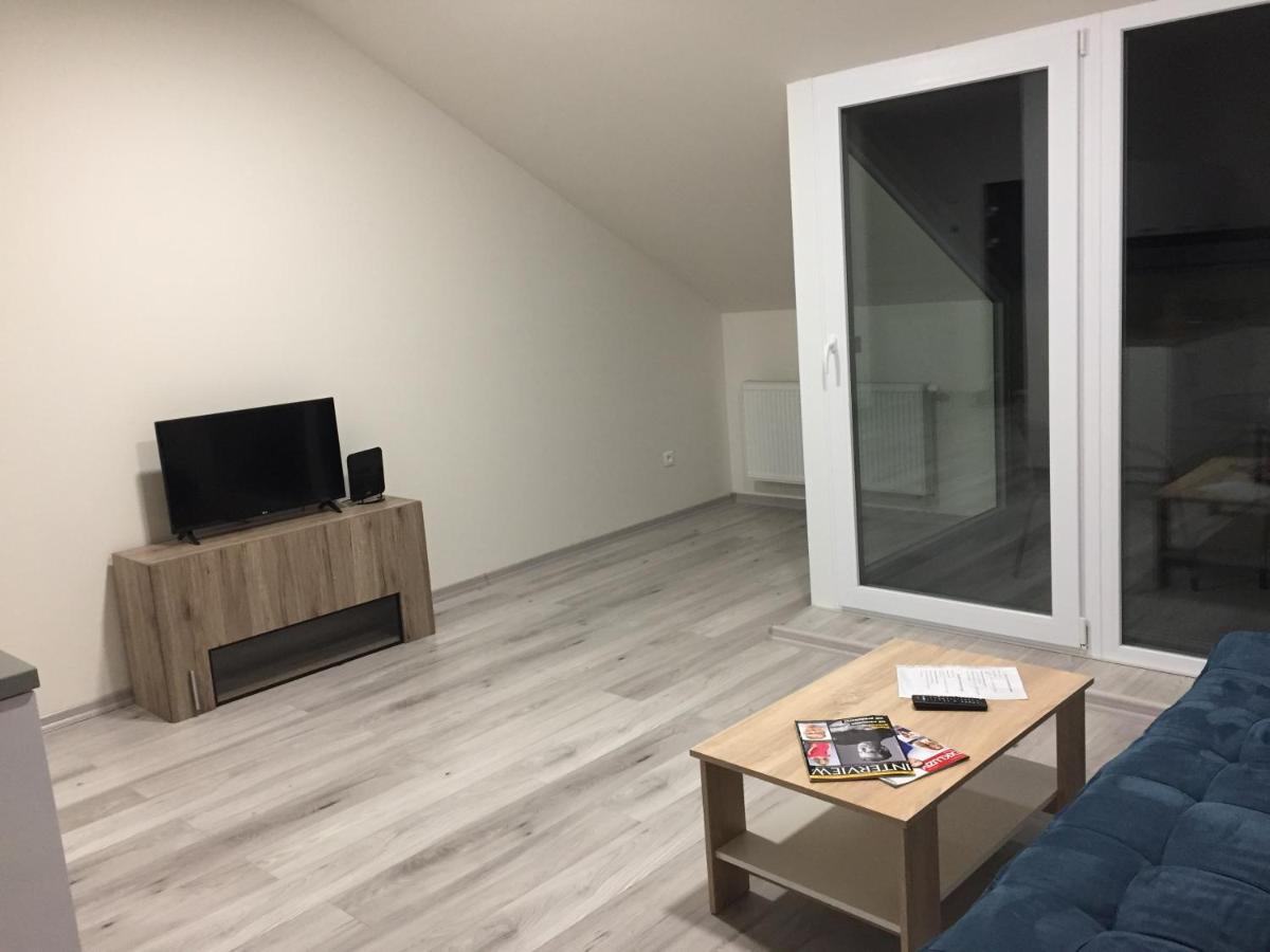 Suitetrails - Apartmány Jarkova