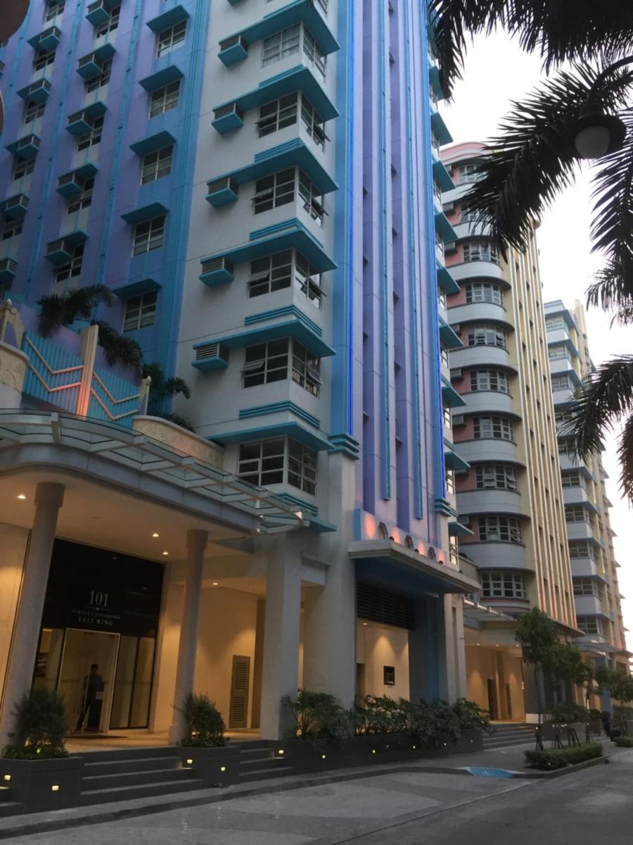 Travellers 101 Condo near Manila Airport - Hizvo