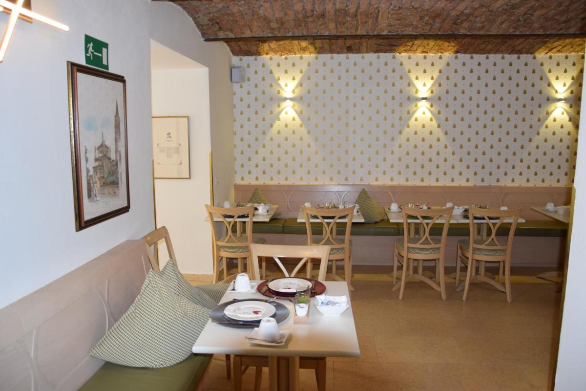 Atel Hotel Lasserhof - Housity