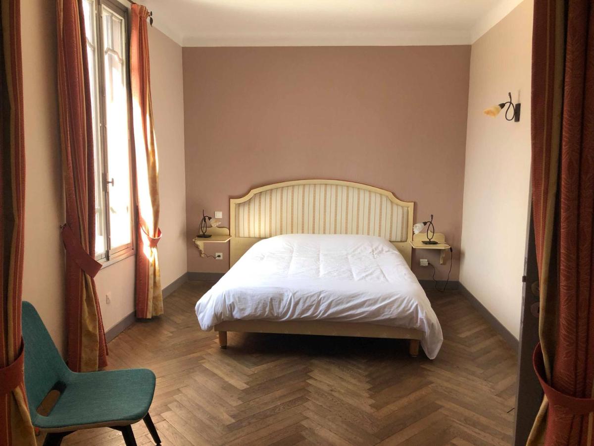 Auberge des Lices - Housity
