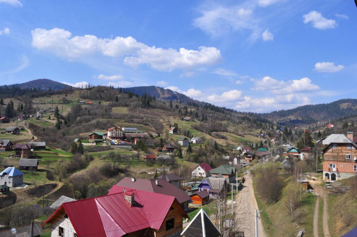 Kolo Druziv - Housity