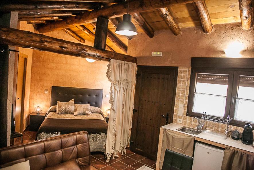 Apartamentos Rurales El Casarejo - Housity