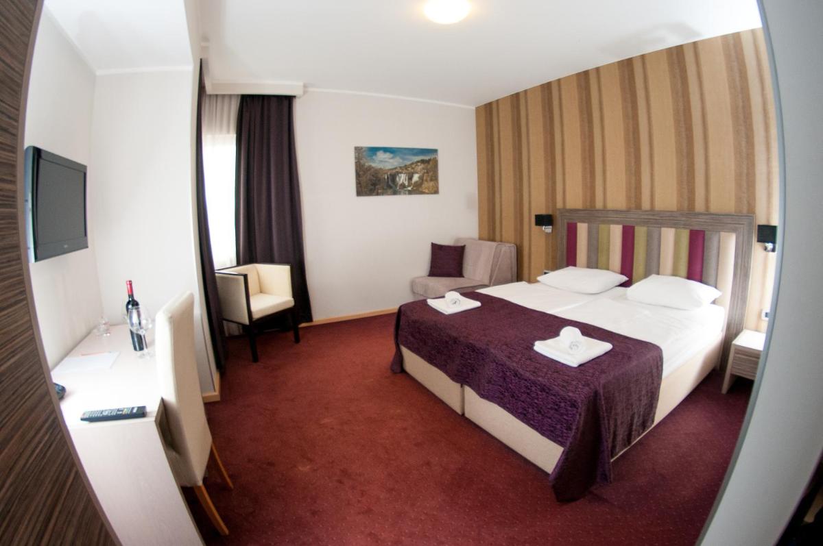 Hotel Brotnjo - Housity