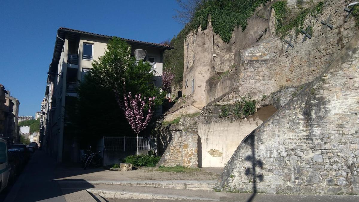 Appt T3, 55m2 proche Parc Tête D'or et quais du Rhône - Housity
