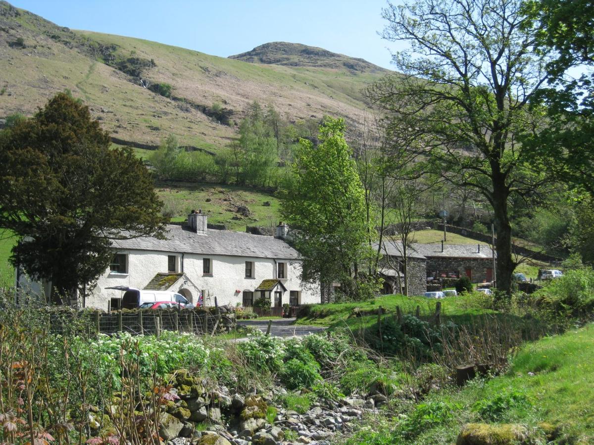 Barn-Gill House - Housity