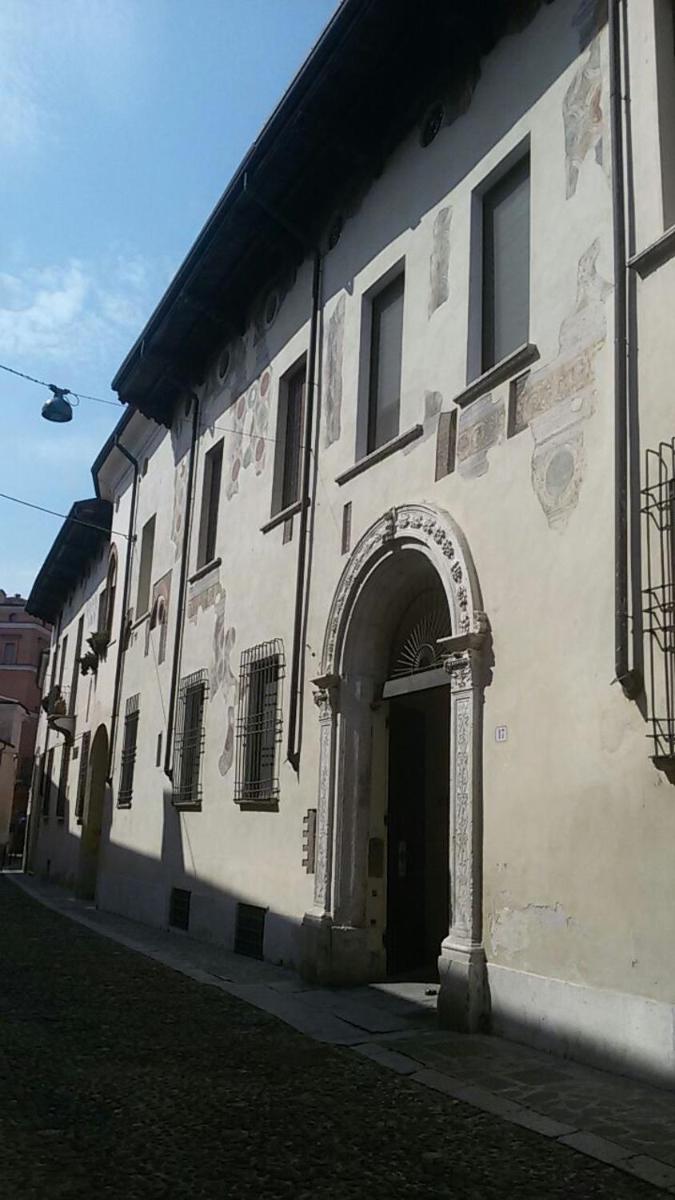 Suitetrails - Palazzo Guerrieri da Fermo