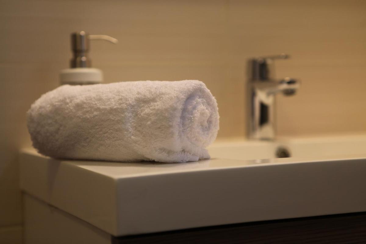 The Originals Boutique, Hotel l'Occitan, Aubagne - Housity
