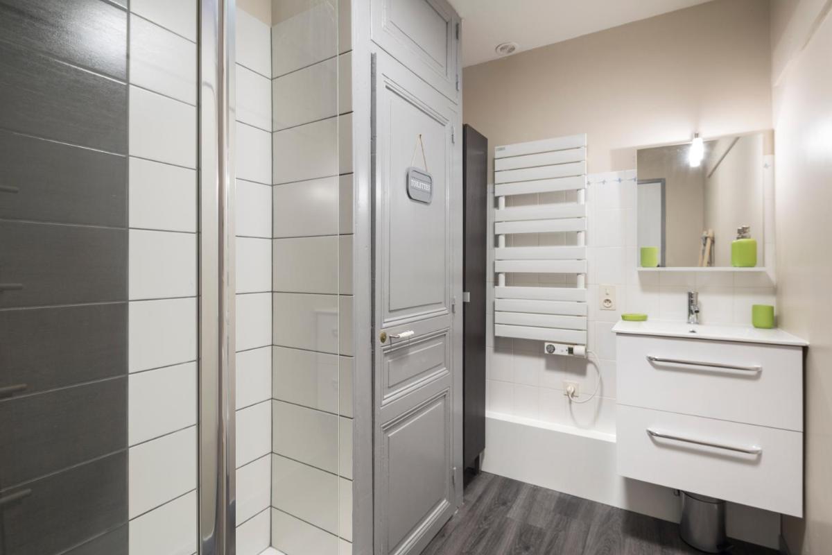L'Aviron by Cocoonr - Housity