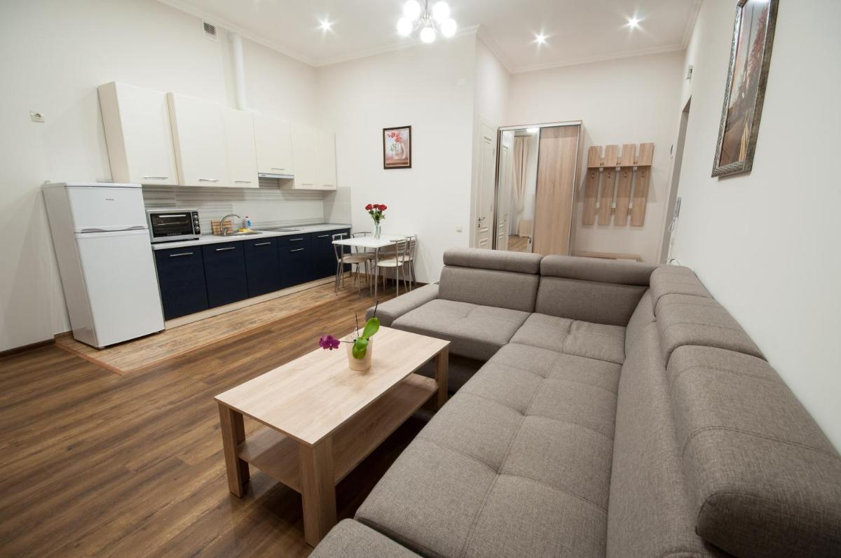 Wonderful flat on city center (Mukachivska 4/14) - Housity
