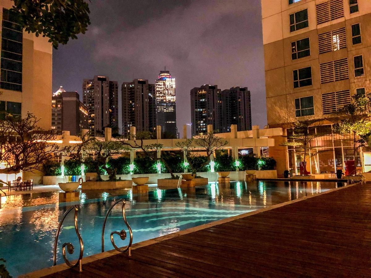 1BR Apartment at Casa Grande Residence near Kota Kasablanka By Travelio - Housity