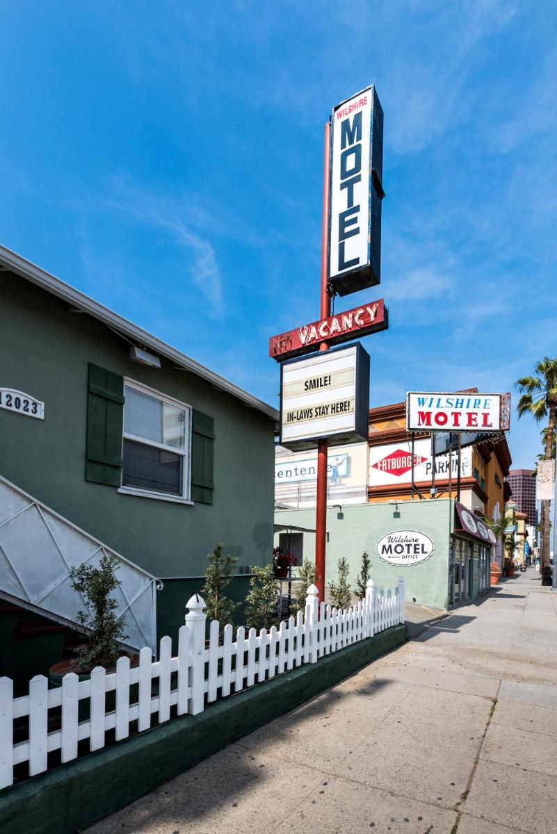 Wilshire Motel - Housity