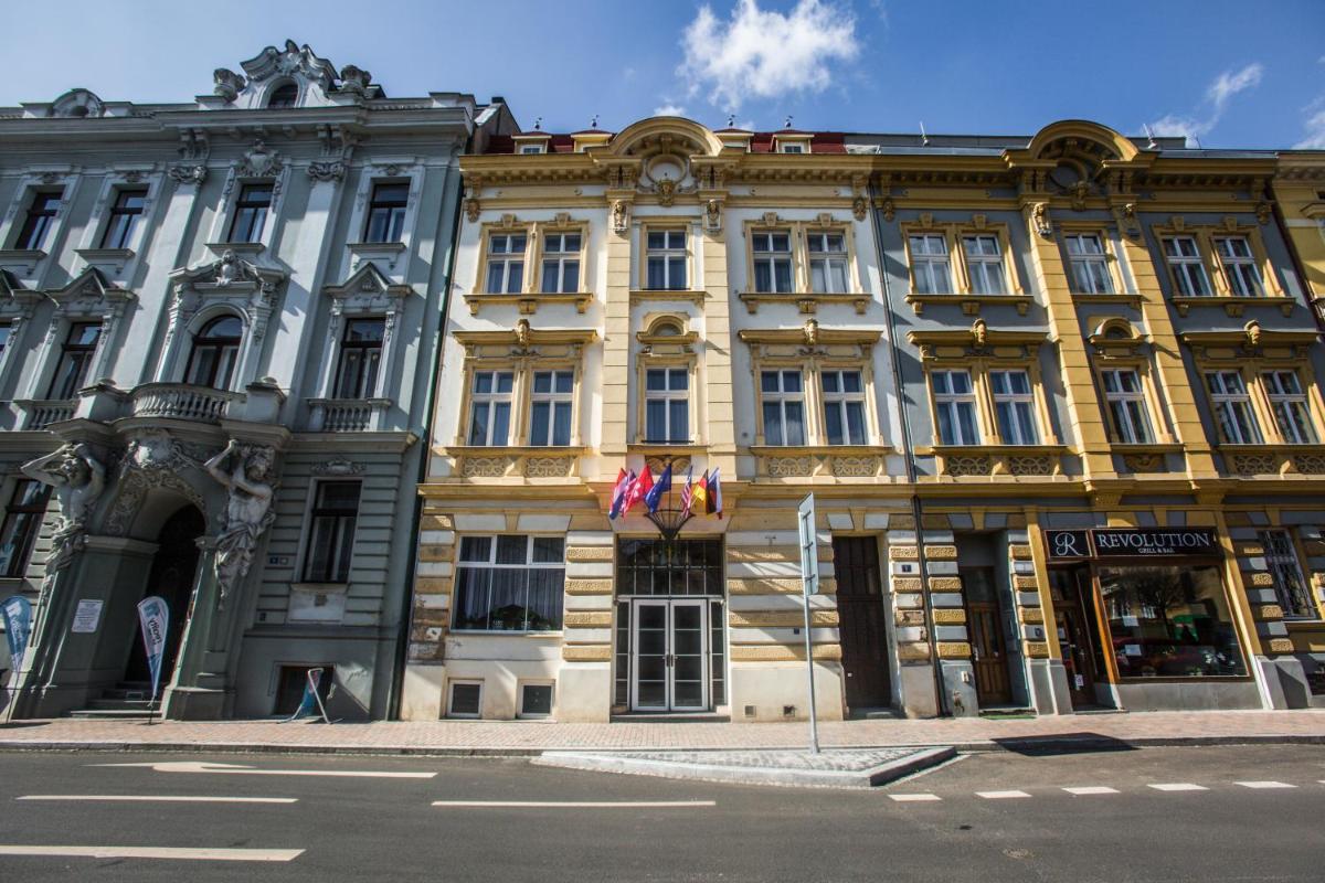 Hotel Dejmalik - Housity