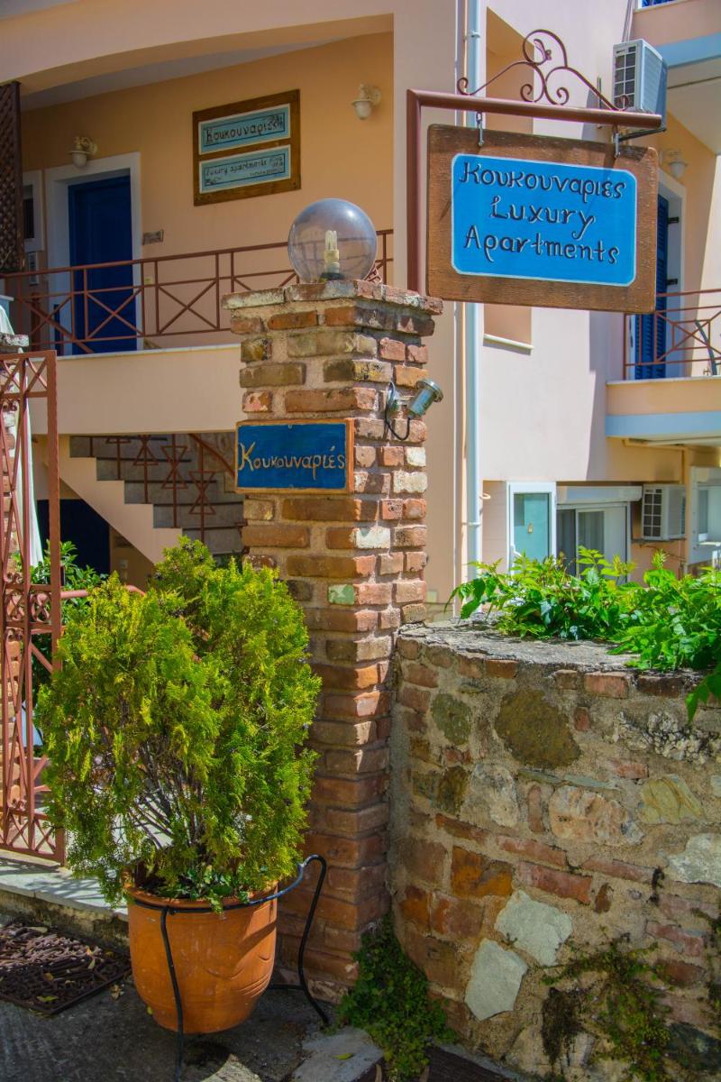 Koukounaries Apartments Limni - Housity