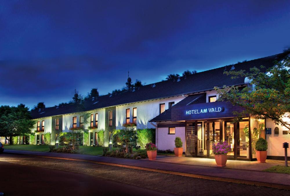 Hotel am Wald - Housity