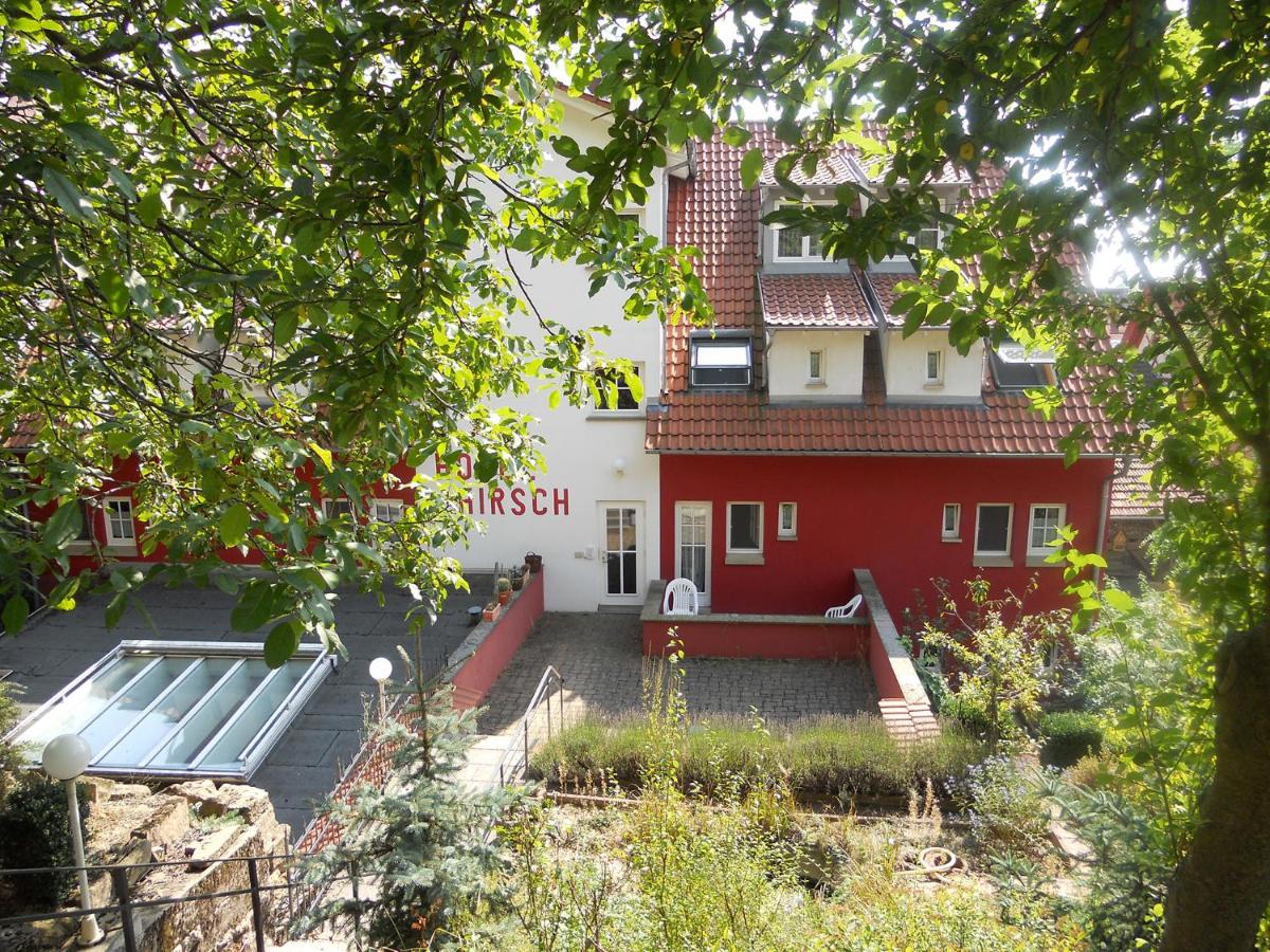 Hotel Hirsch - Housity