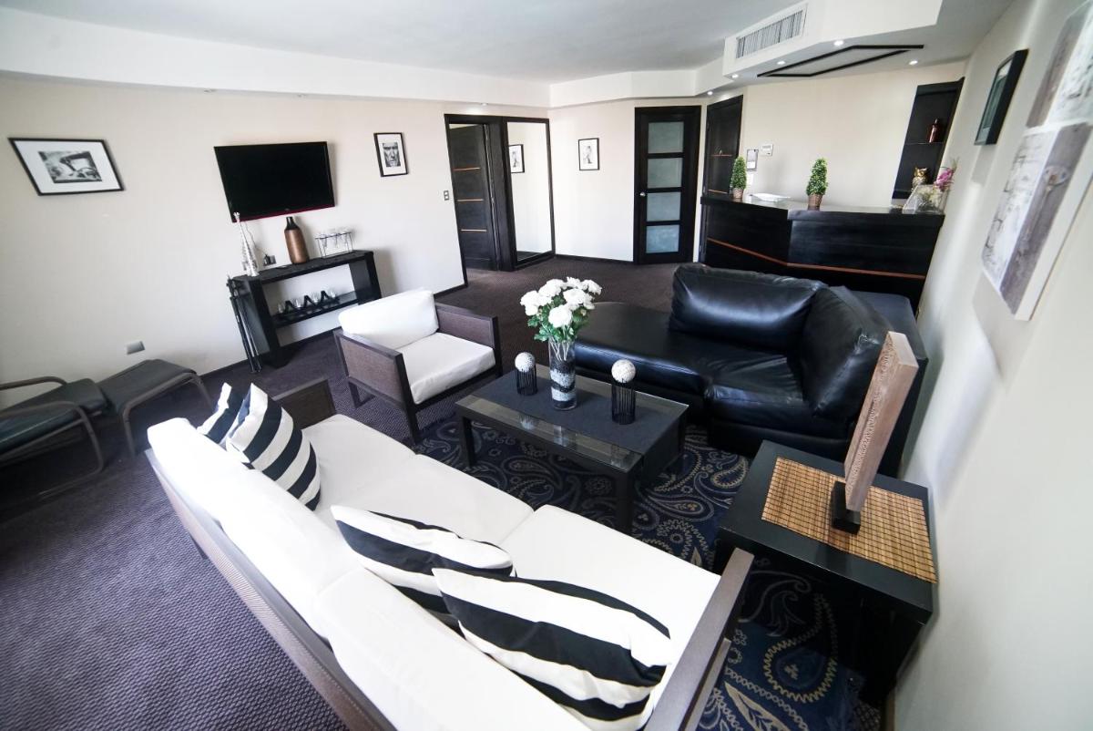 Suitetrails - Savoy Hotel Boutique