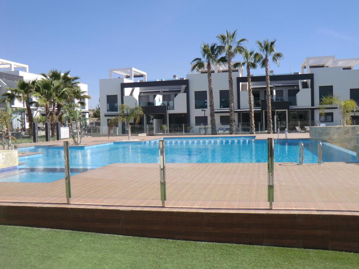 Casas Holiday - Oasis Beach - Housity
