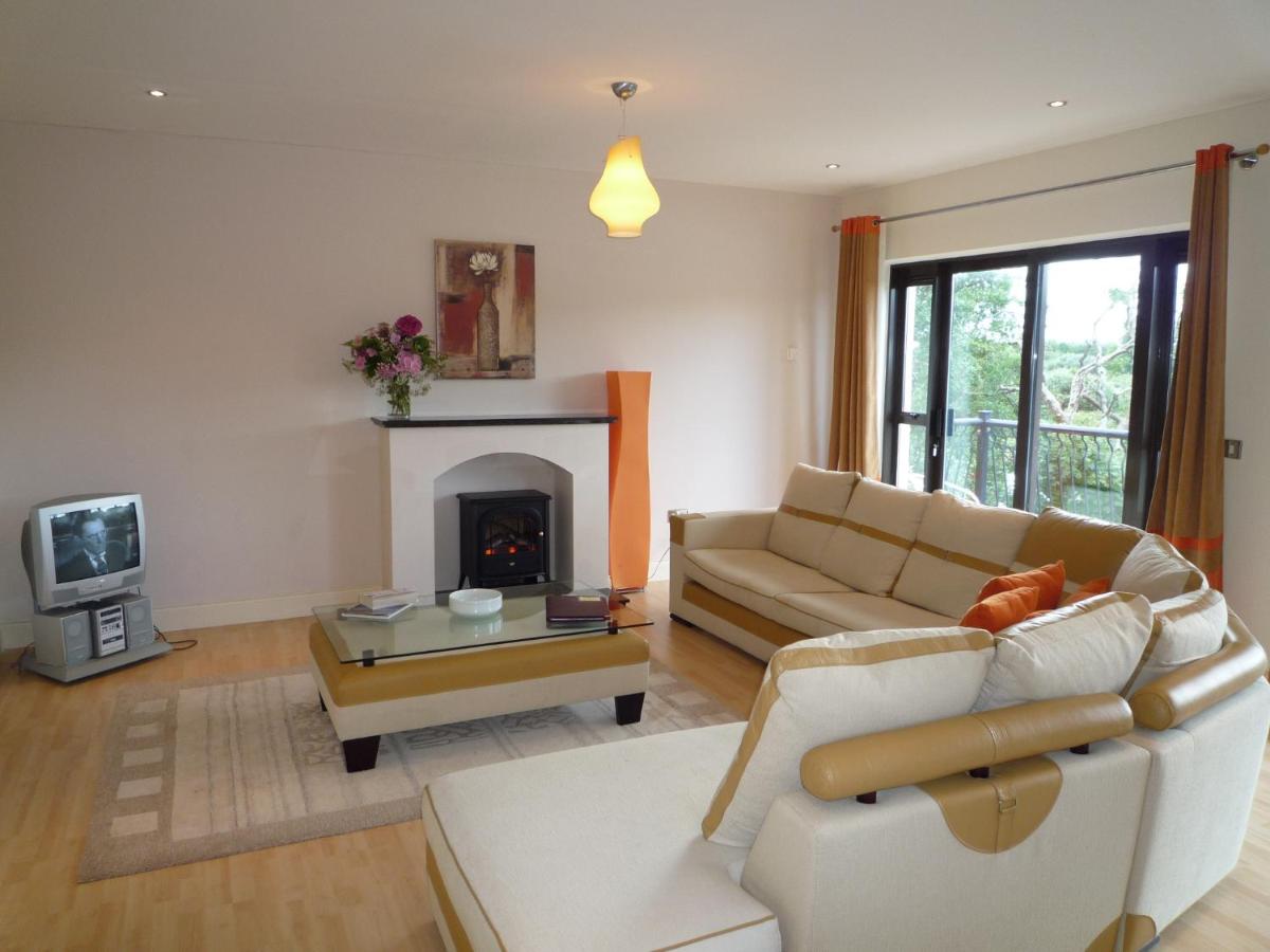 Grove Lodge Holiday Homes - Housity