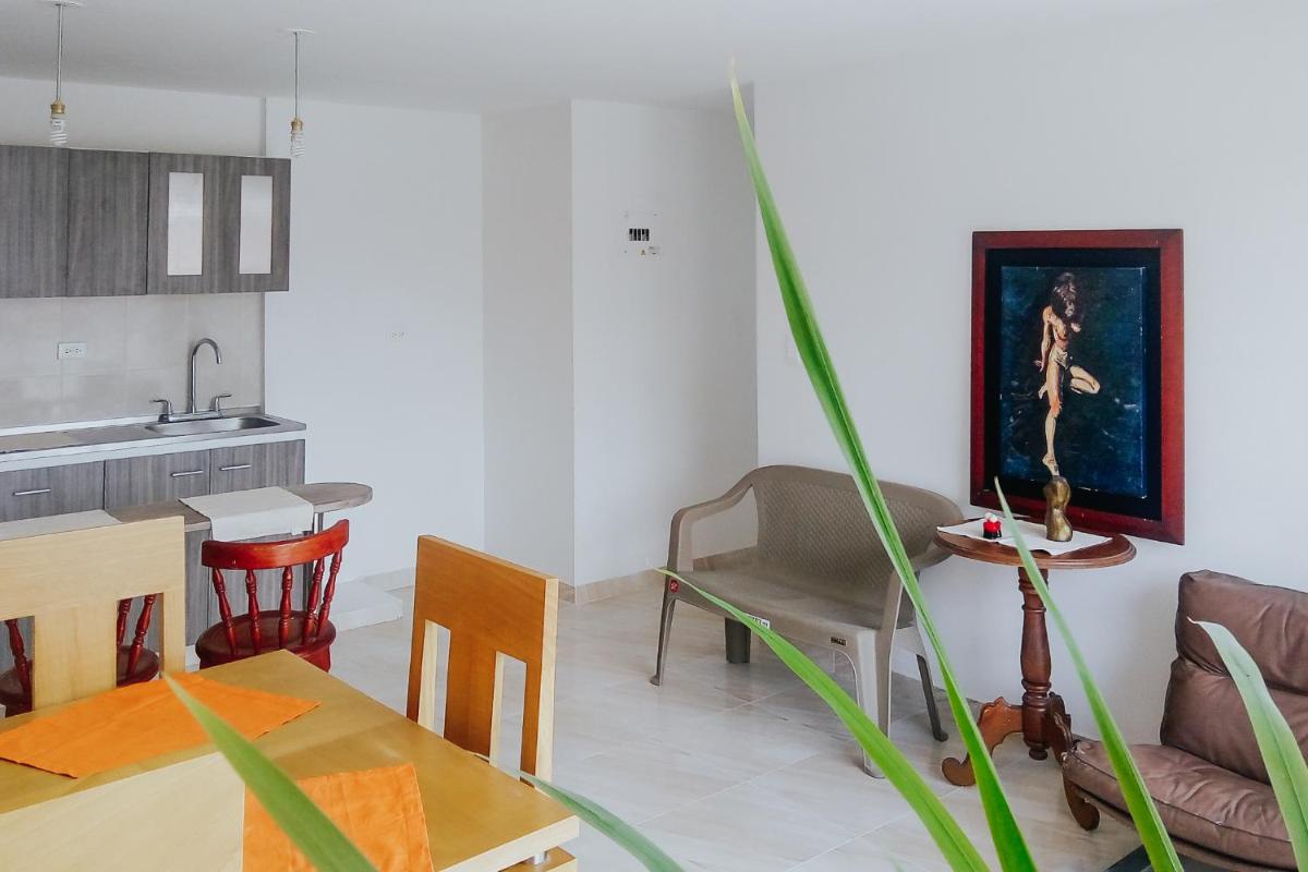 Bello Apartamento 2 alcobas y Parqueadero - Housity