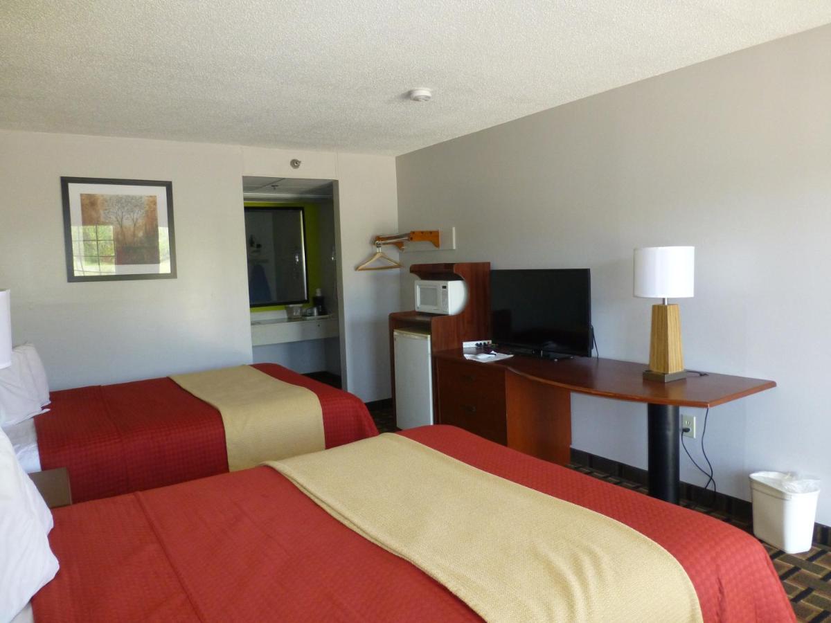 Coach Inn - Summerville - Housity