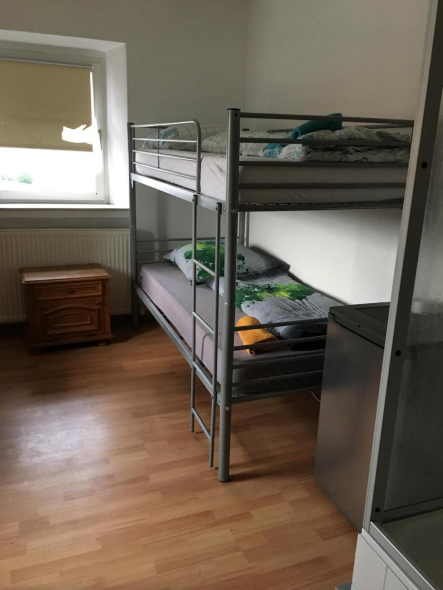 Zur Krone - Housity