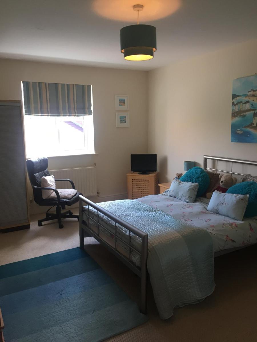 Highbury House, Warm and Welcoming. - Housity