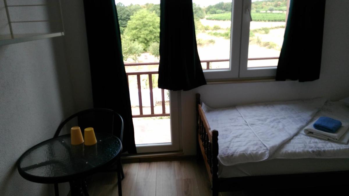 Pansion Ivanka Barac - Housity