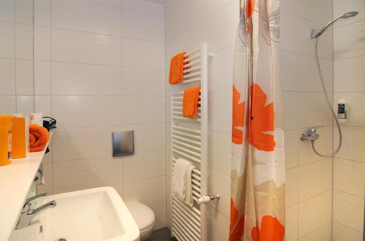 Gasthof-Hotel Maintal - Housity