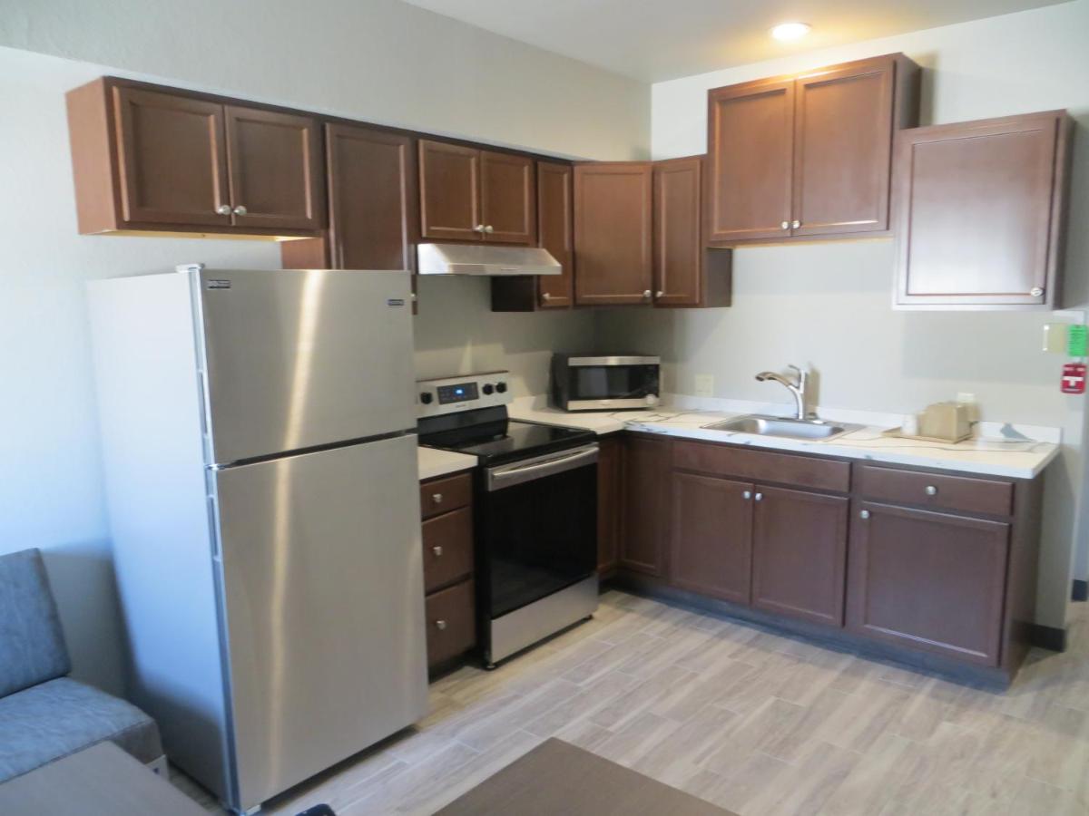 Hotel Blue - Woodlands - Housity