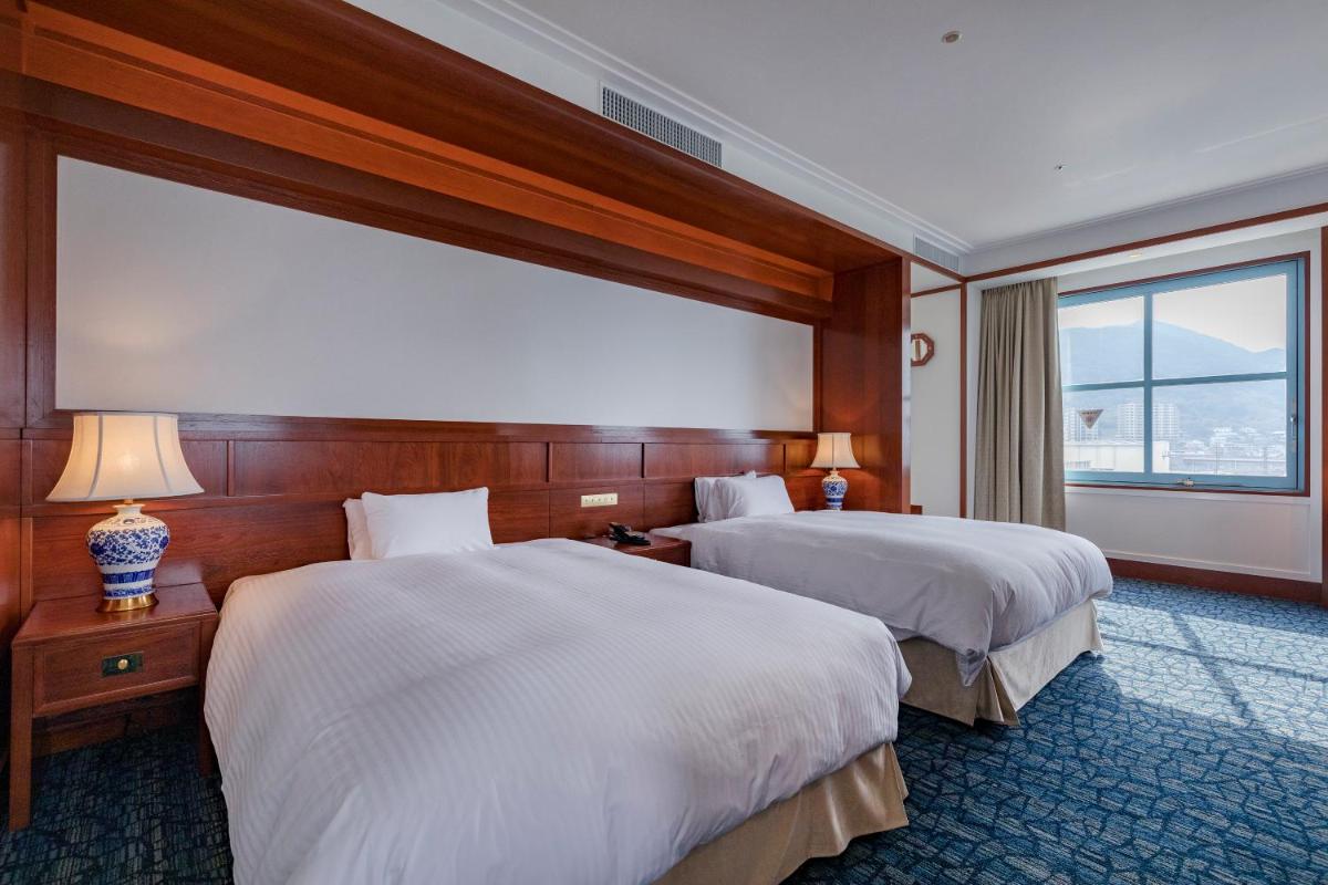 Premier Hotel Mojiko - Housity