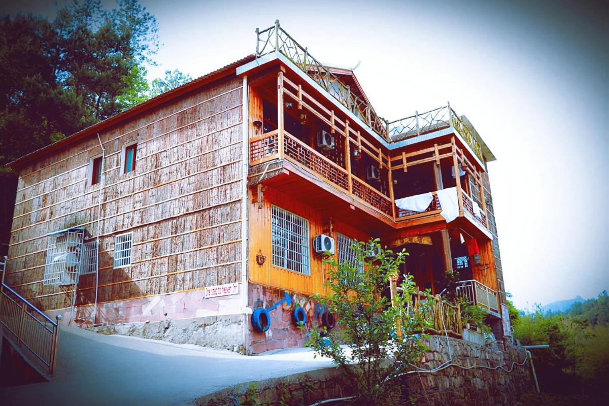 Zhangjiajie one step to heaven inn (Yangjiajie ticket office) - Housity