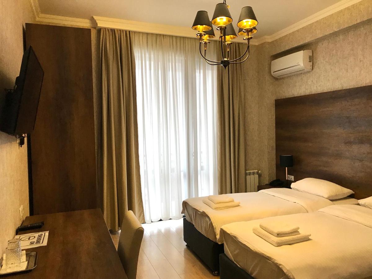 Eleon Boutique Hotel - Housity