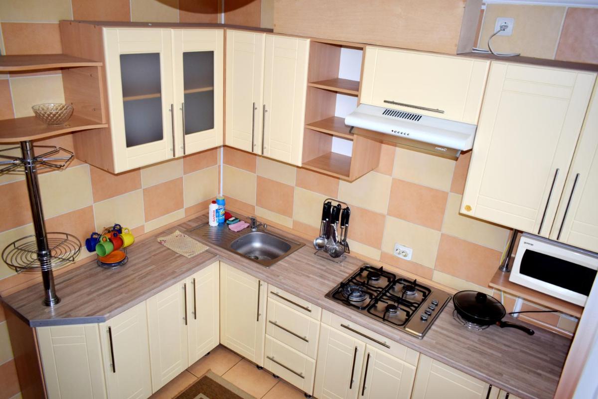 Apartment on Krushelnitskoy 73 - Hizvo