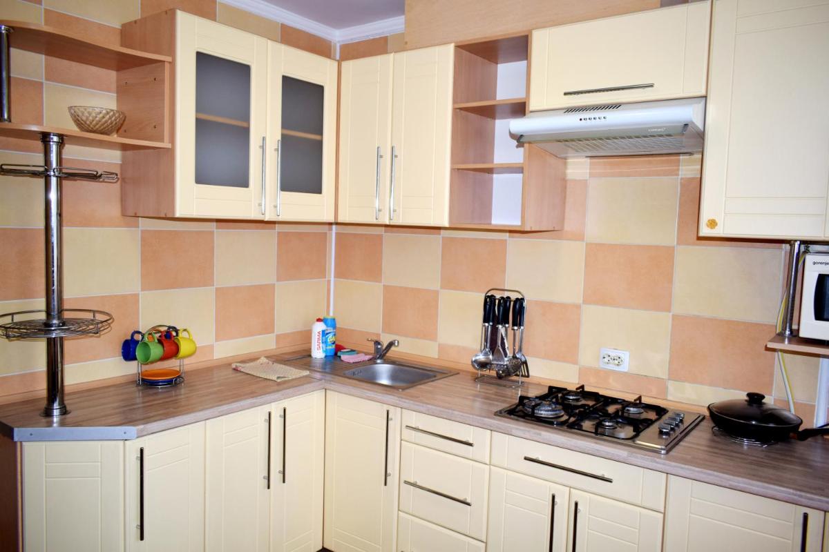 Apartment on Krushelnitskoy 73 - Housity