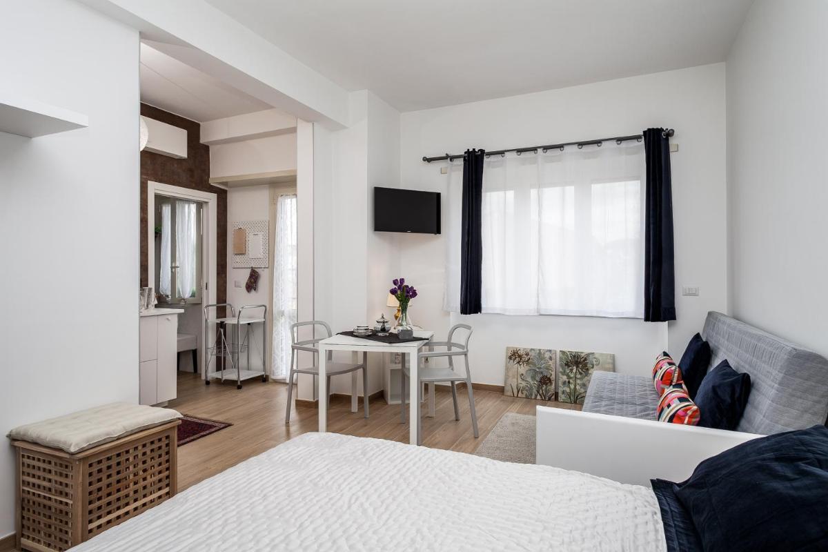 Dreamsrome Lux - Housity