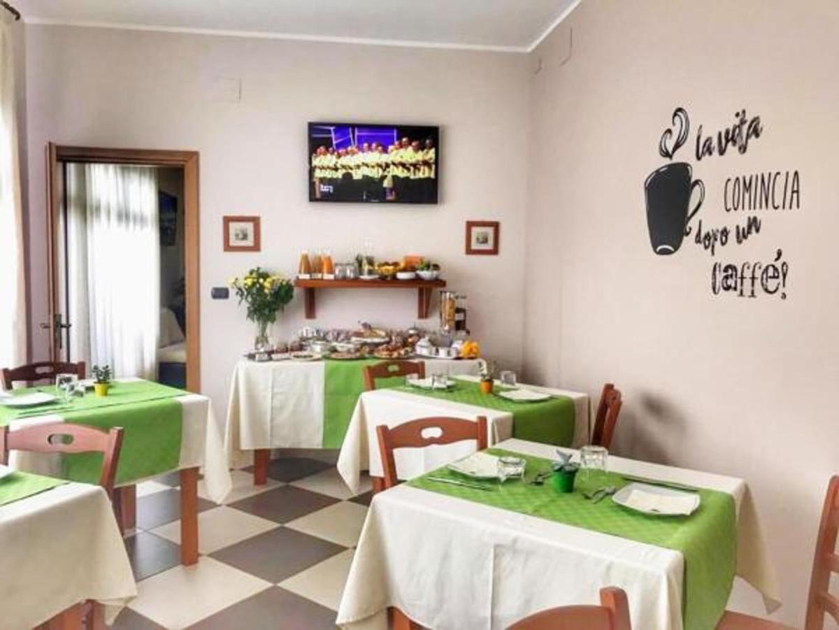Sweet Home B&B - Housity