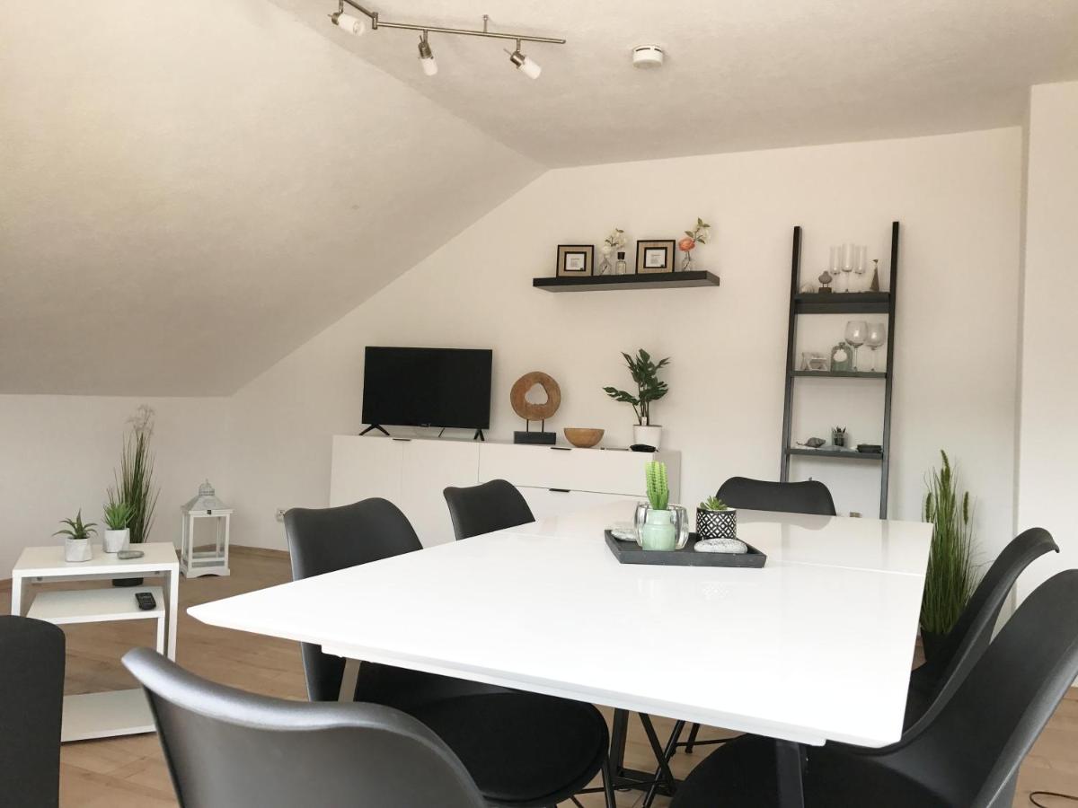 Zollernalb-Apartment - Housity