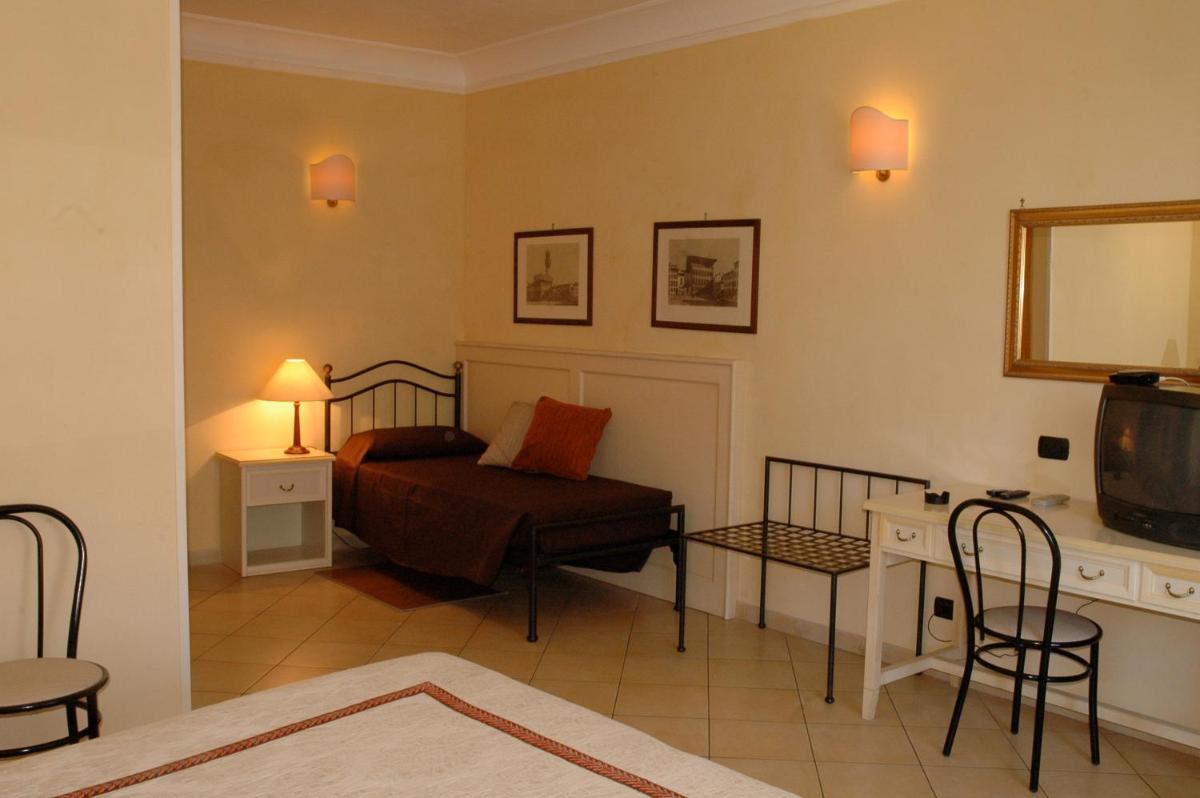 Hotel Relais Modica - Housity