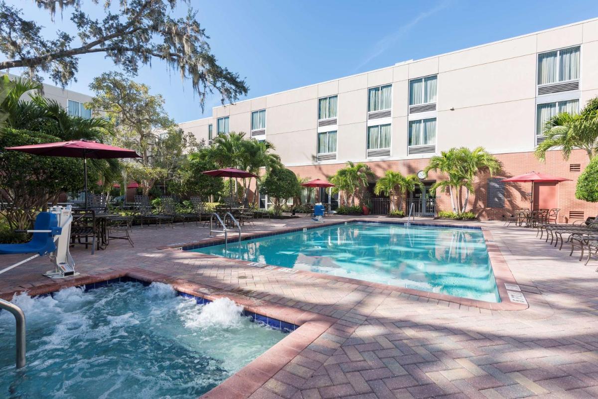 Hyatt Place Sarasota/Bradenton - Housity