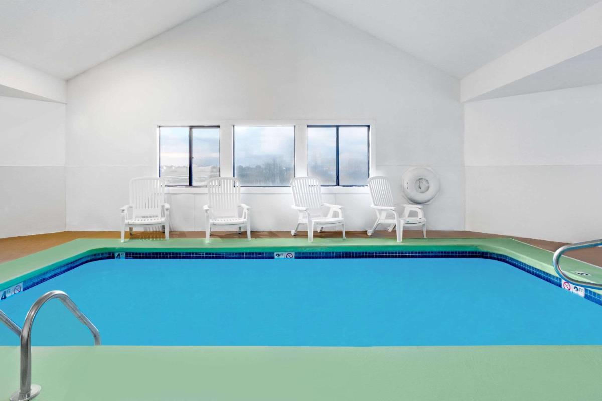 Days Inn by Wyndham Concordia - Housity