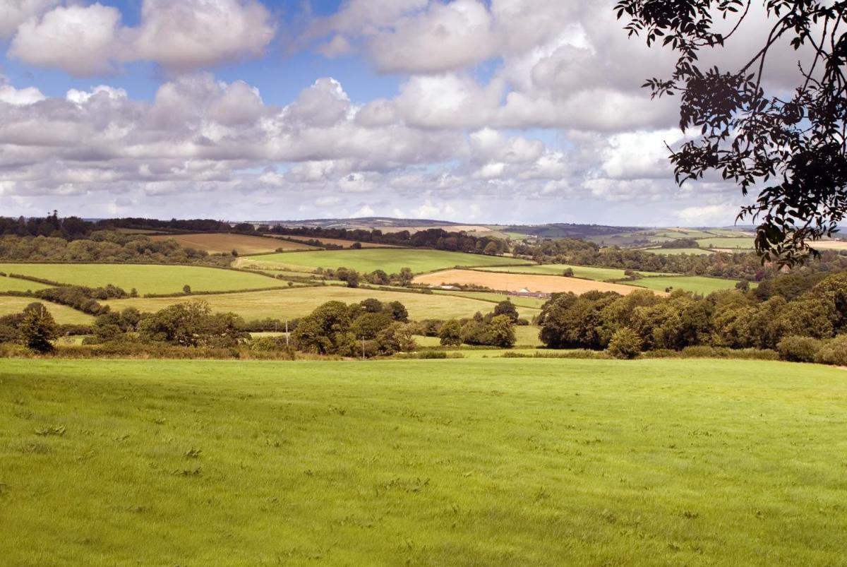 Three Gates Farm Holiday Cottages - Housity