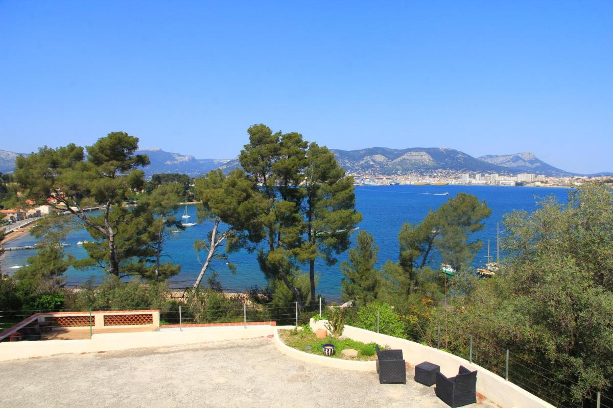 Villa Les Terrasses Tamaris Les Sablettes - Housity