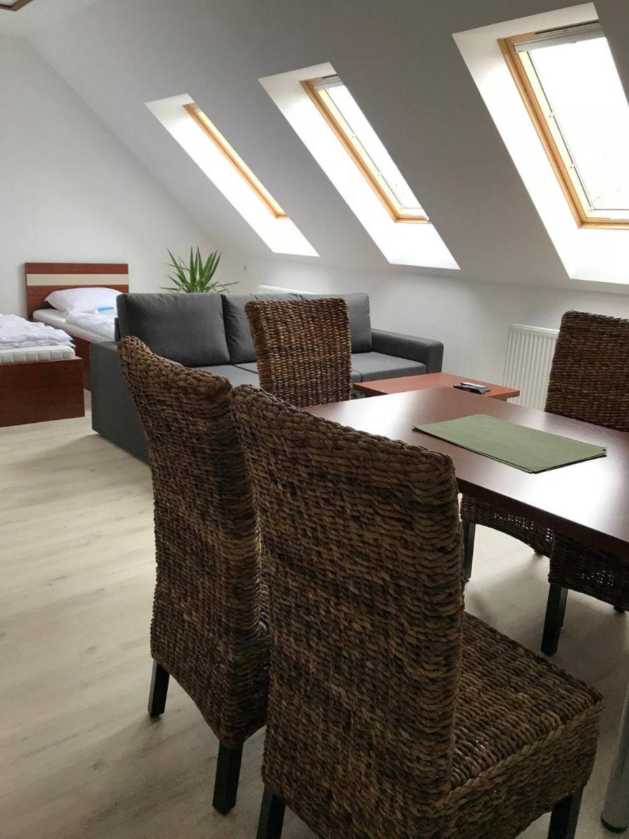 Kálvária Apartman - Housity